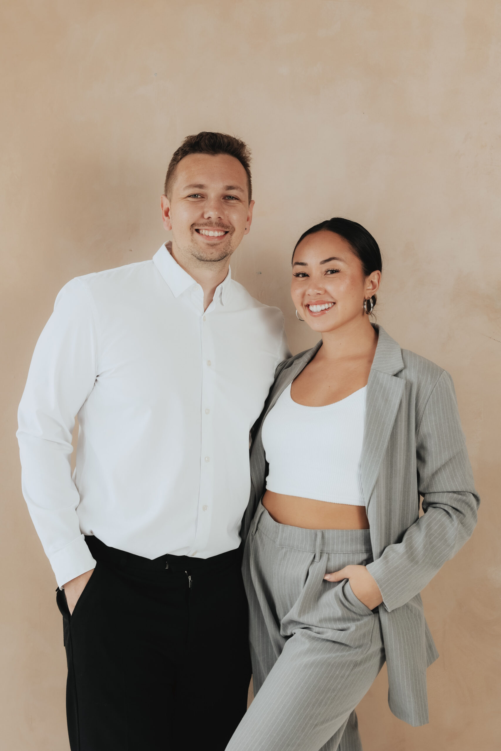 012: Building A Scalable E-Commerce Business, Developing A Niche Product, & Intuition with Jacob Soto And Natalie Rogers